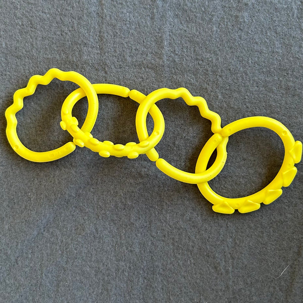 Hooks - yellow - set of 4