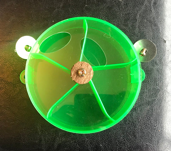 Treat dispenser - green